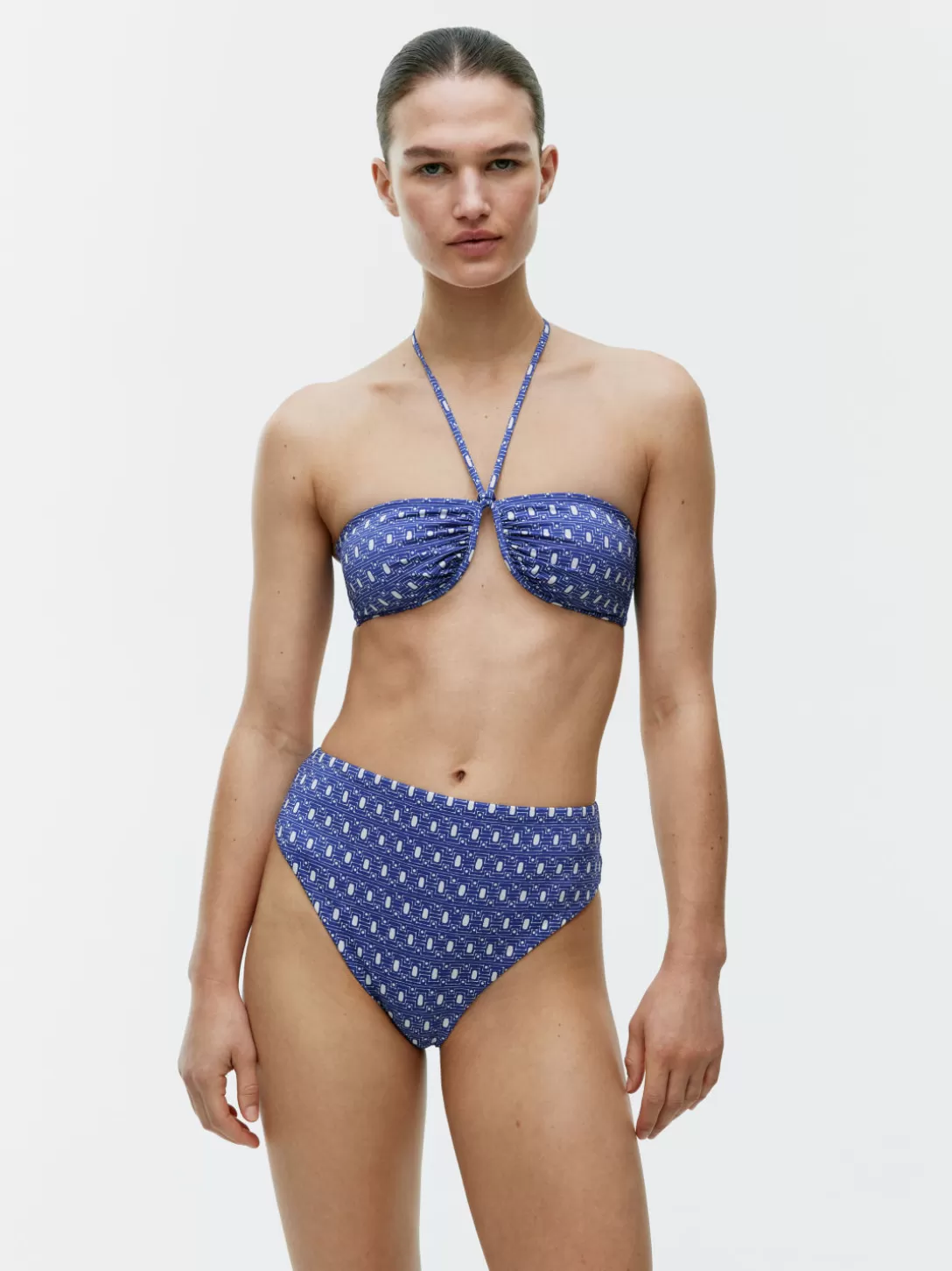 Costume da bagno ARKET con reggiseno a fascia - Modello elegante per spiaggia e piscina