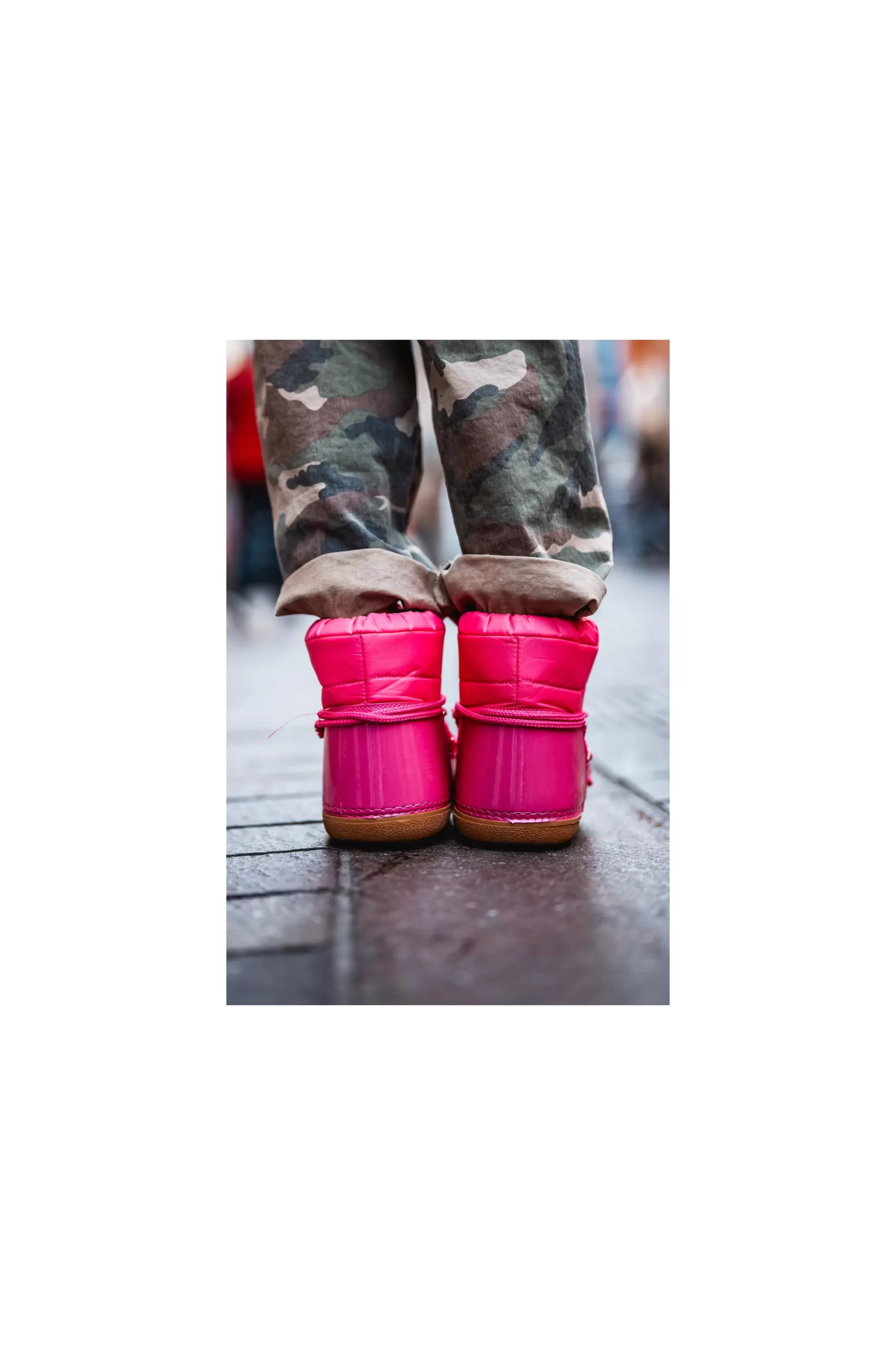 Stivali Alti Donna in Rosa Fuxia Ghiacciato - Tacco Comodo con Dettagli Moda Invernali