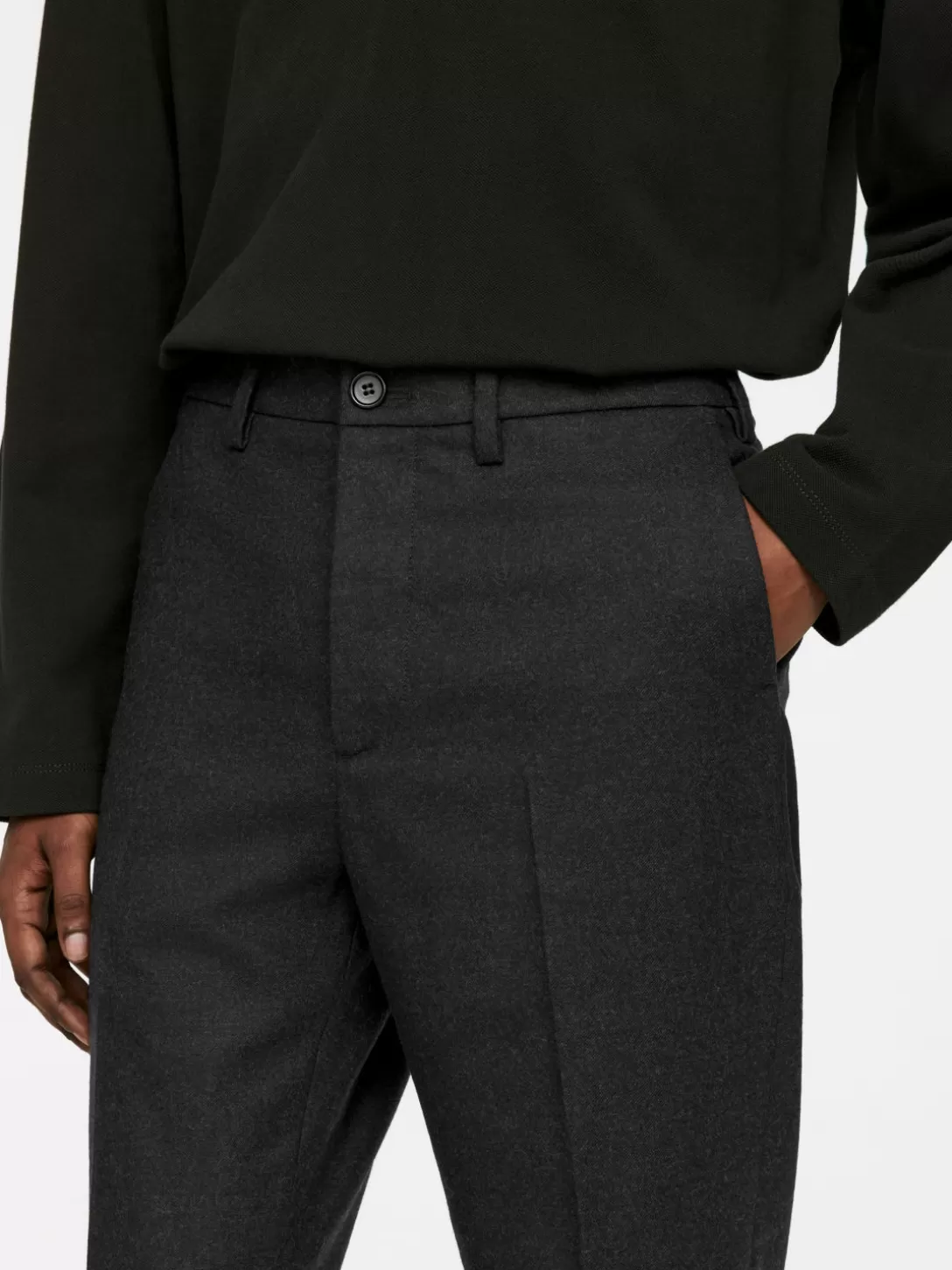 Pantaloni in Lana Slim Fit con Design Moderno - ARKET | Taglio Confortevole Stretto in Fondo