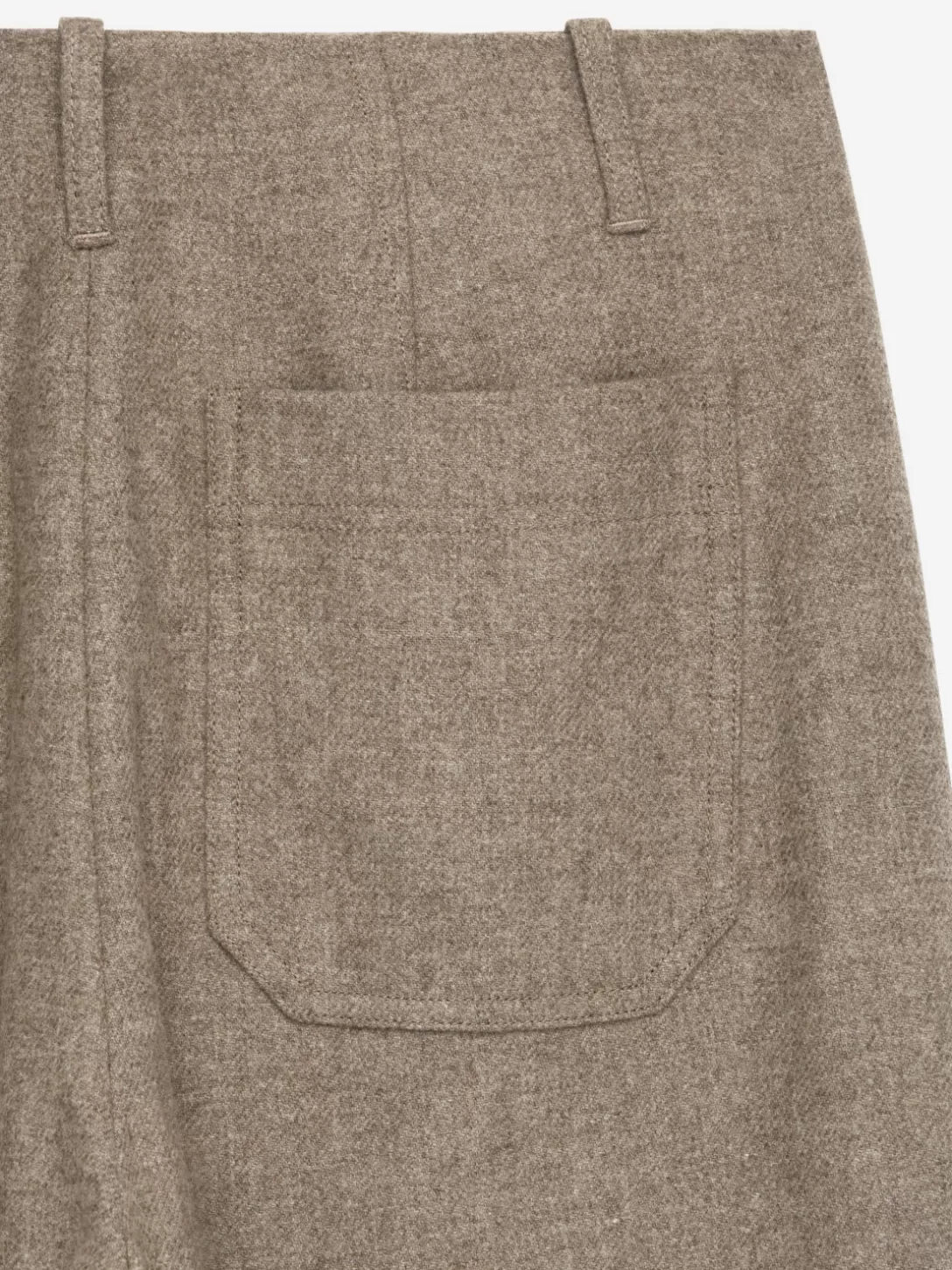Pantaloni ARKET in misto lana - Morbidi e comodi con taglio rilassato