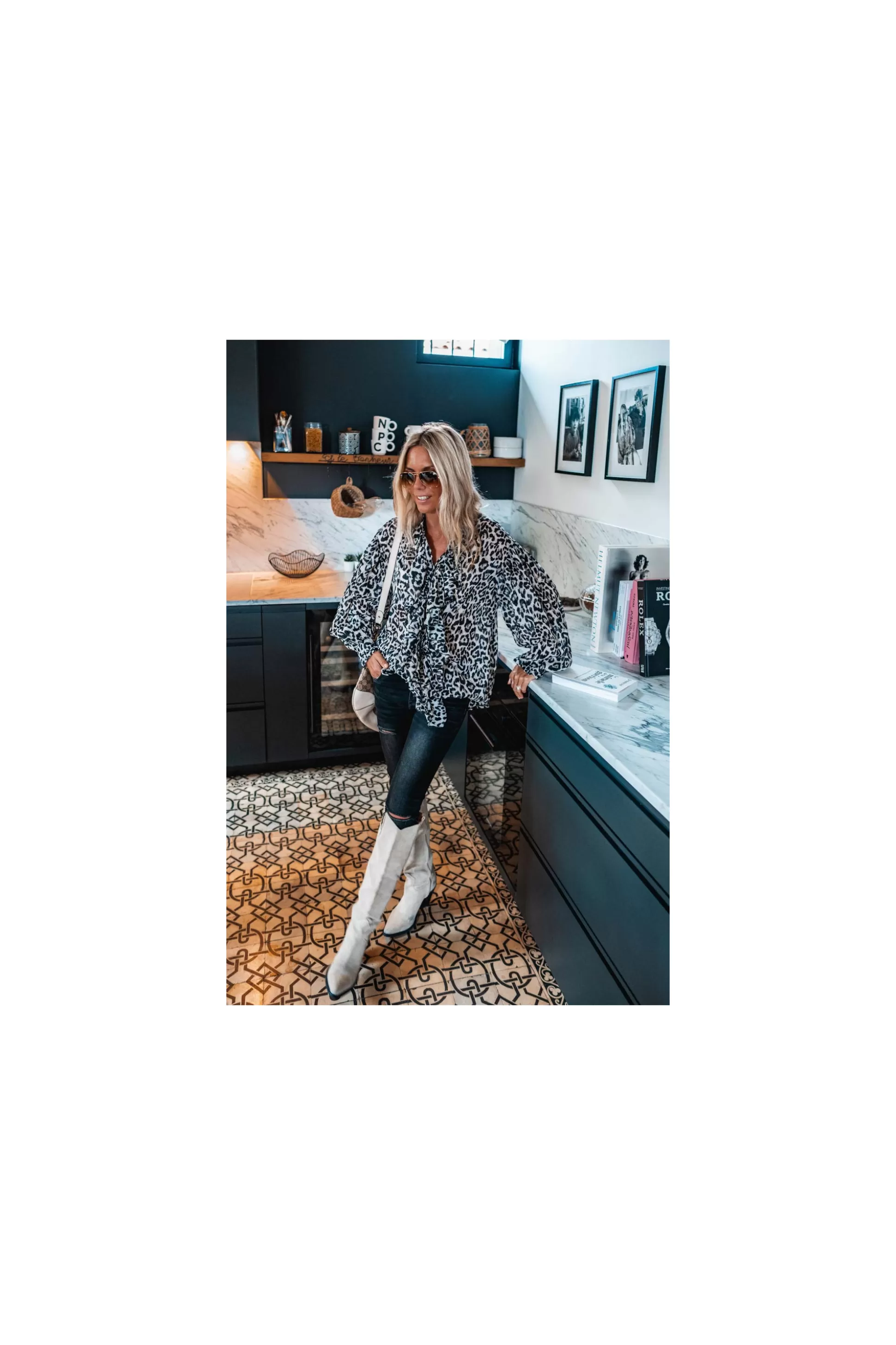 Camicia Femminile Banditas Solero con Stampa Leopardo - Tops Eleganti per Primavera/Estate 2024