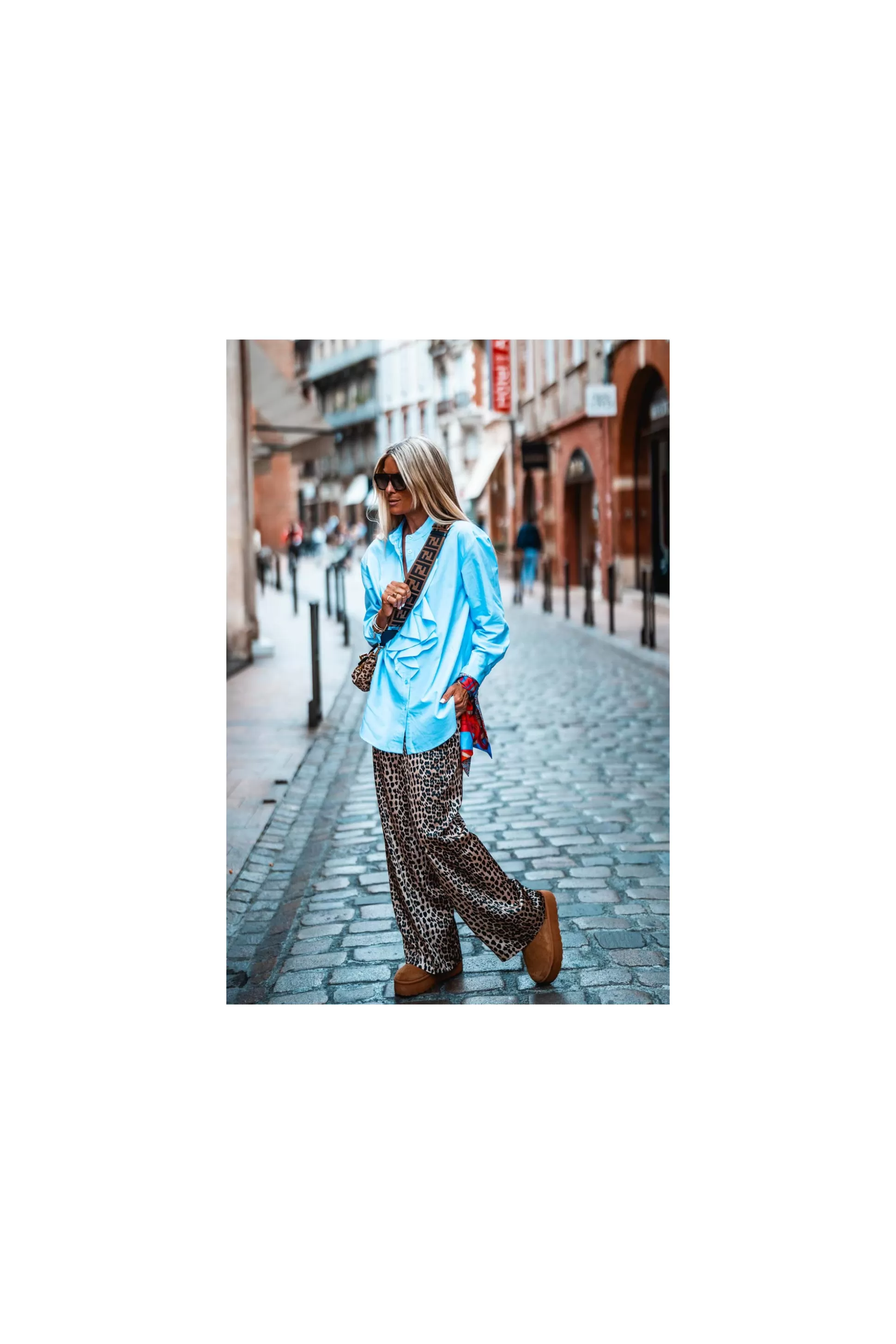 Saldi Banditas Bleu Chic - Camicie Femminili Eleganti con Dettagli Bohemien, Imperdibili Offerte su Top Stilizzati! Scopri la Tua Nuova Preferita!