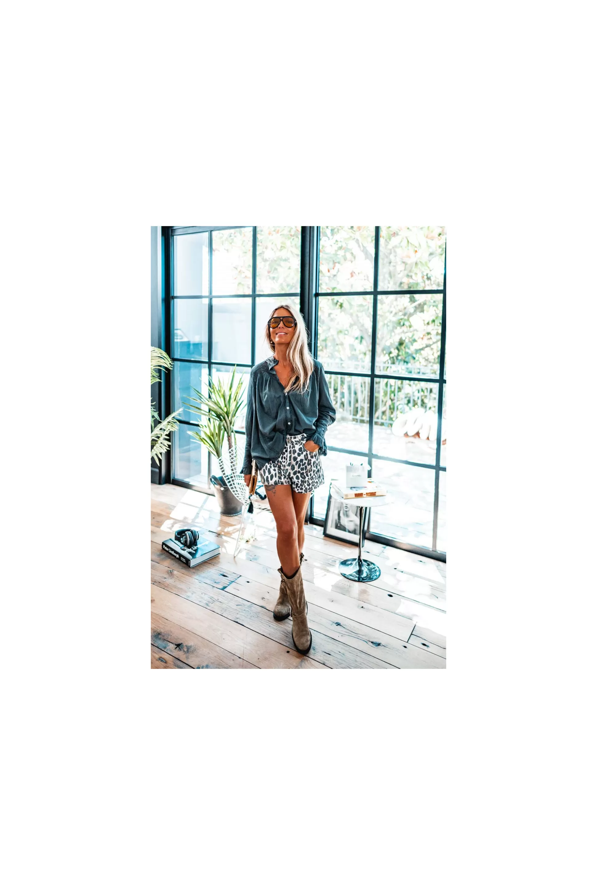 Nella Noir: Camicie Femminili in Offerta Lampo - Stile Elegante e Intramontabile