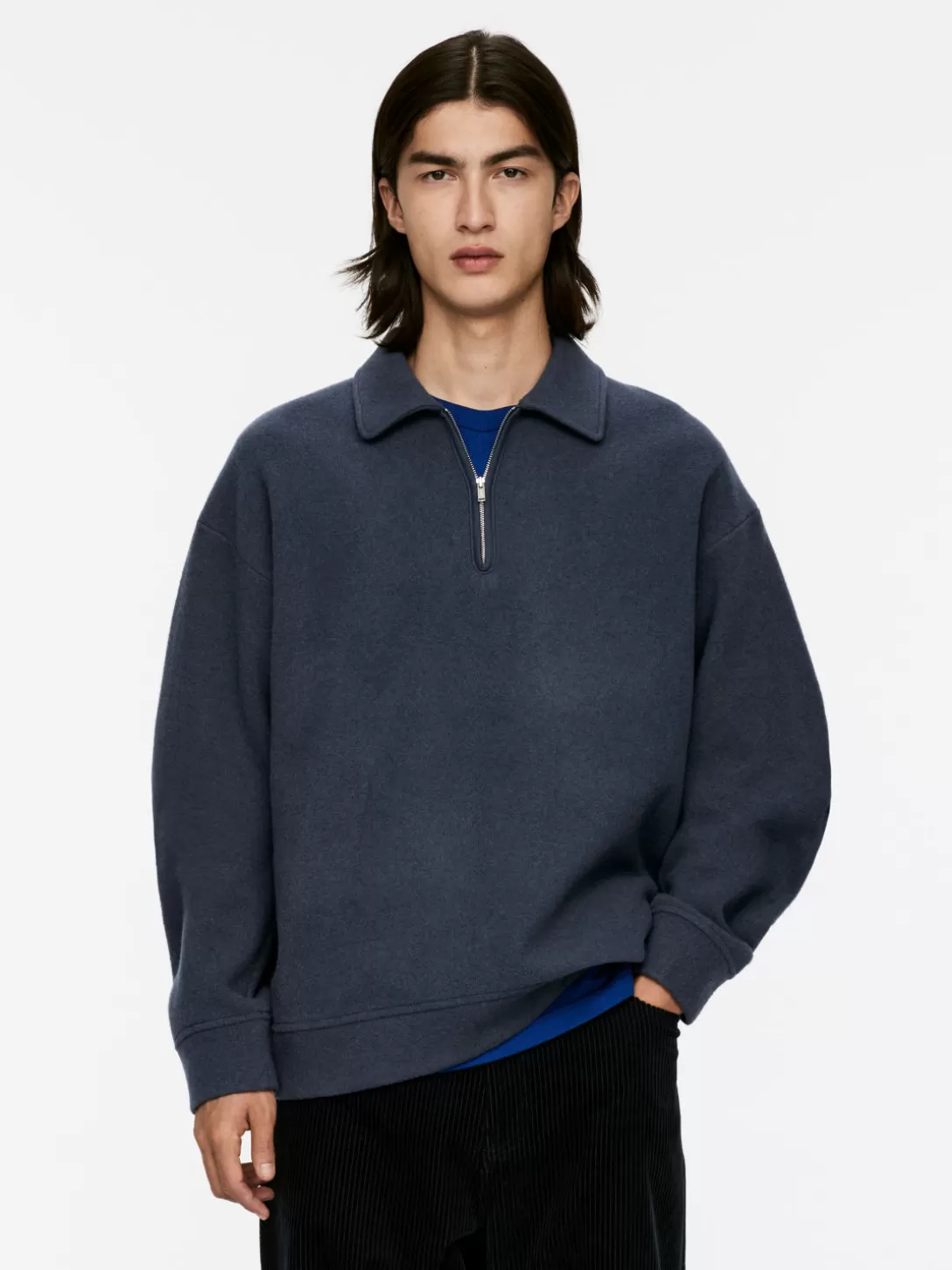 ARKET Felpa con Zip Corta a Doppia Maglieria - Cappucci Morbidi e Felpe Unisex per Stile Quotidiano
