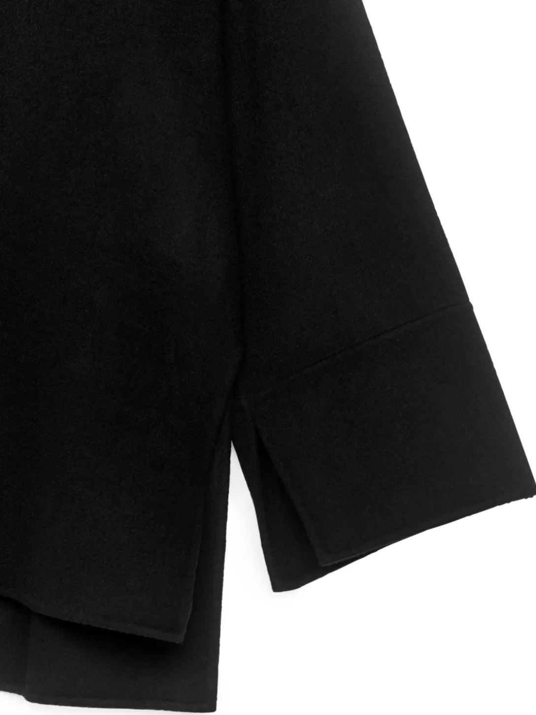 Maglione ARKET in Lana a Doppia Trama - Cardigan e Pullover Invernali con Design Classico e Tessuto Morbido per un Caldo Invernale
