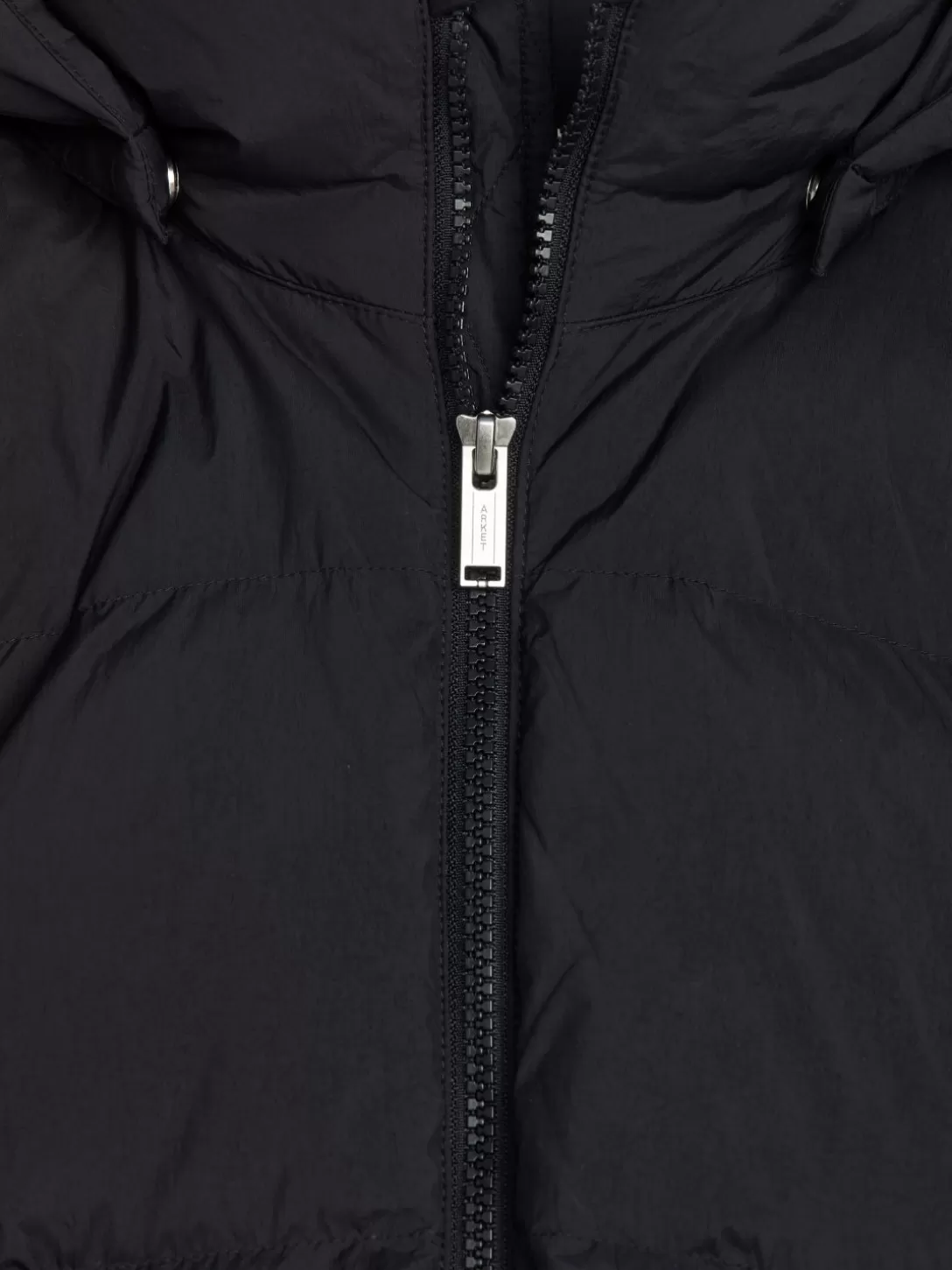 ARKET Dunjacka - Giacca in Ecopiumino Rigenerato, Cappotto Invernale Sostenibile con Materiali di Recupero