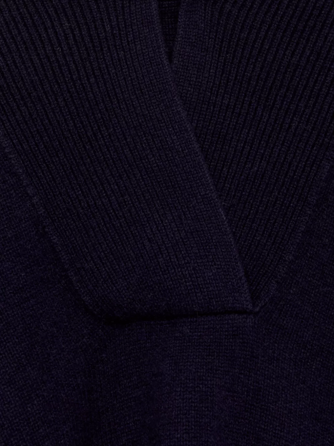 Maglione in Cashmere del Kashmir - ARKET Collection con Trama Artigianale per Conforto senza Tempo, Maglioni e Cardigan Eleganti per Stagioni Fredde