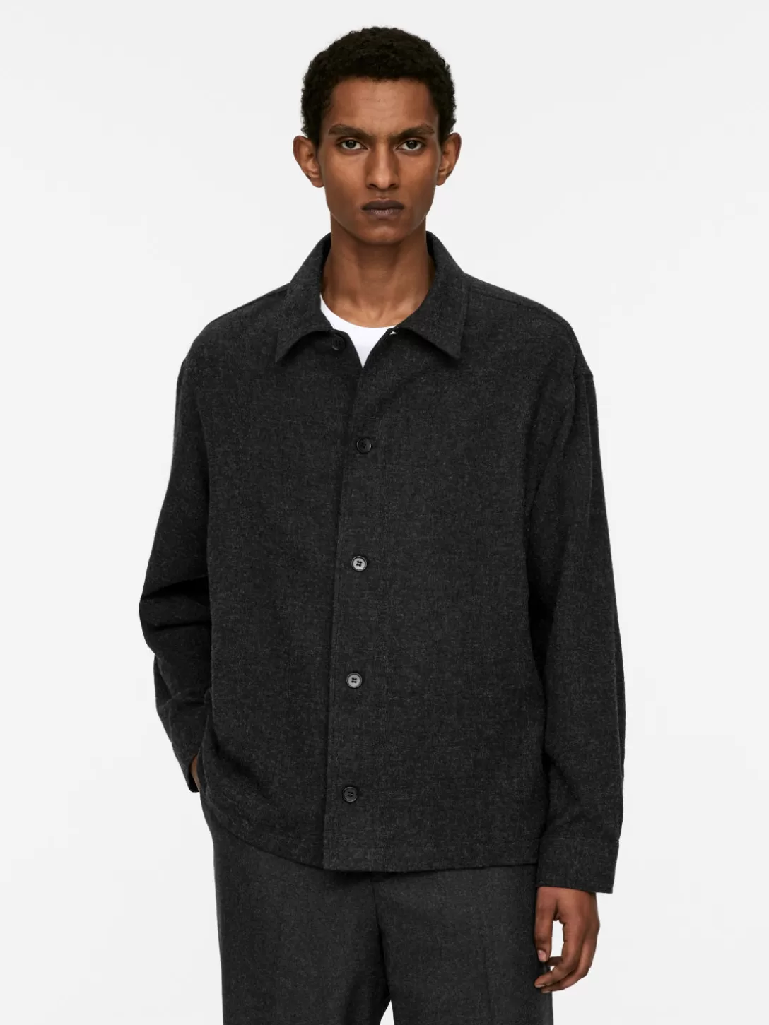 ARKET Giacca Oversize Casual - Taglio Medio Rilassato con Vestibilità Comoda per Stile Essenziale