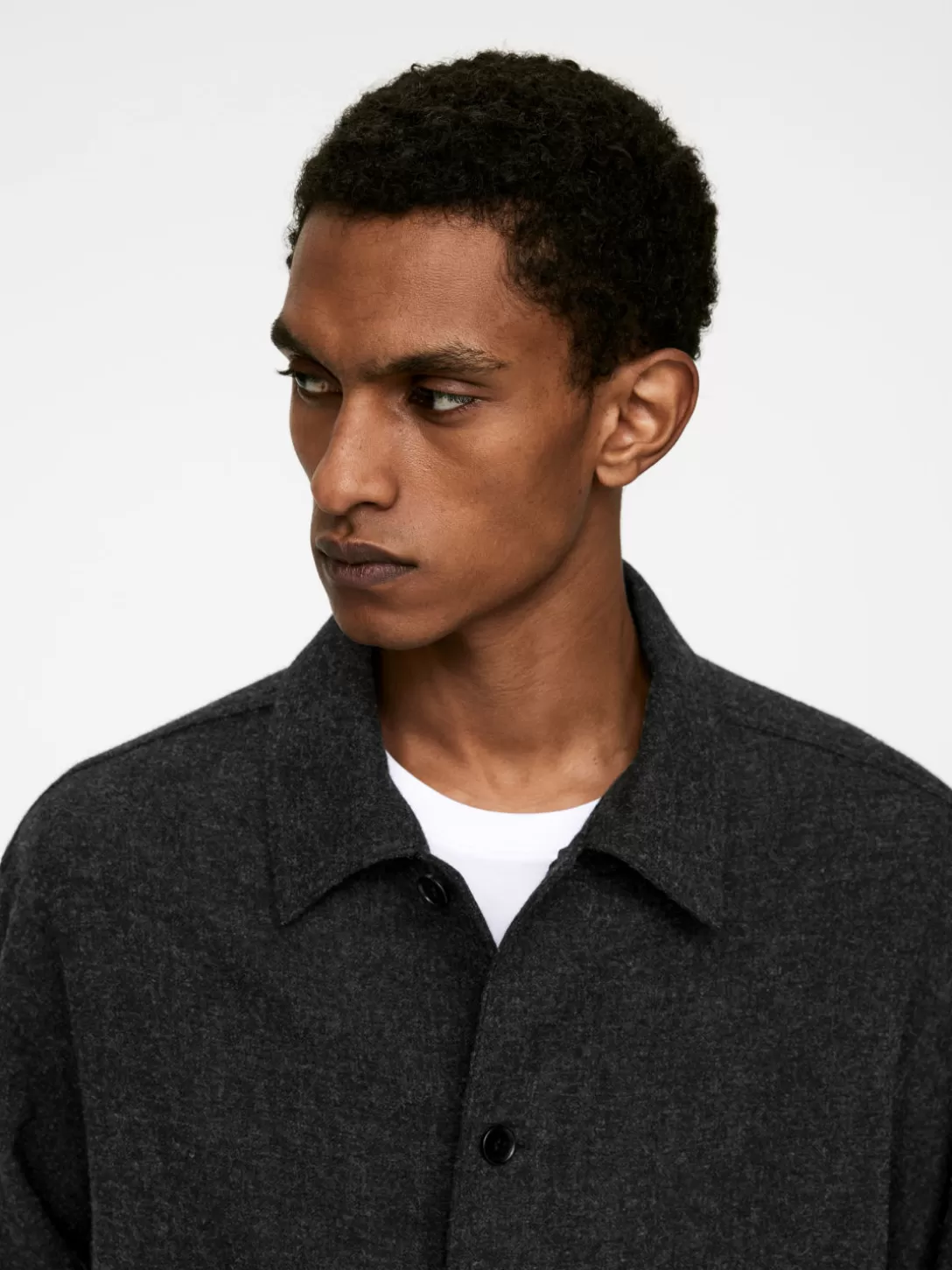 ARKET Giacca Oversize Casual - Taglio Medio Rilassato con Vestibilità Comoda per Stile Essenziale