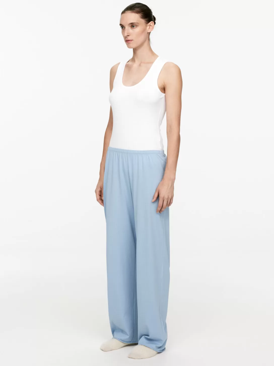 Pantaloni Morbidi per la Notte con Maglioni Coordinati - Set Loungewear Invernale ARKET