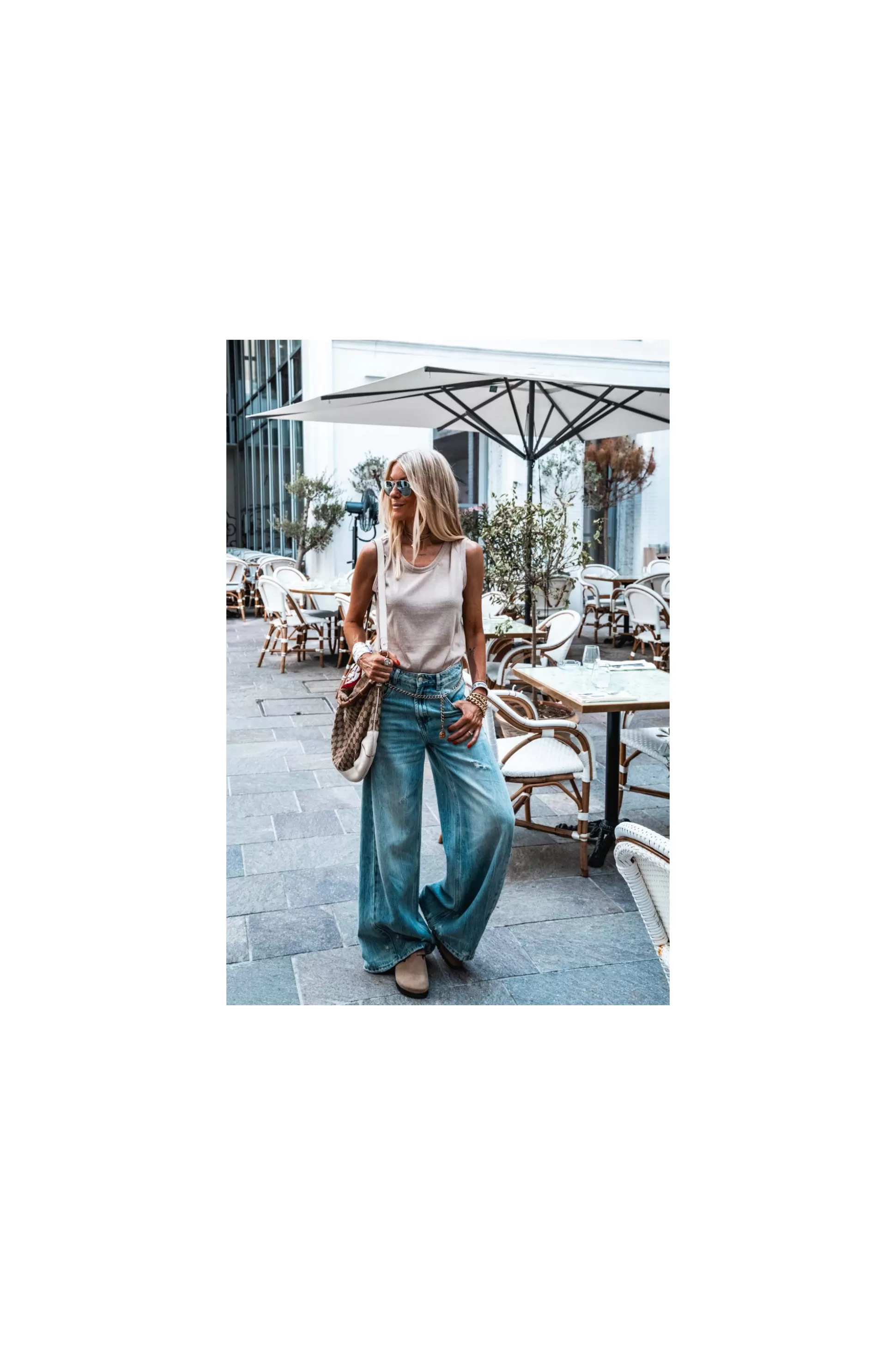 Magliette e Top Eleganti Padia in Tonalità Taupe - Offerta Imperdibile