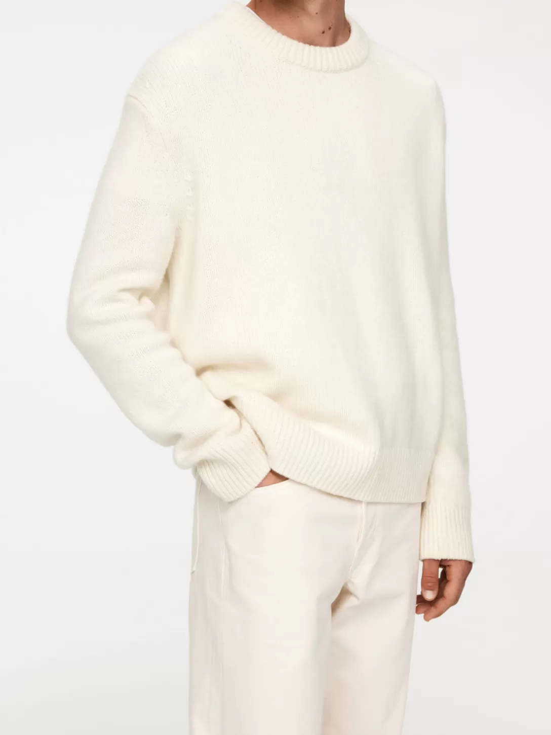 Cardigan ARKET in Lana Mista - Maglia Morbida per Autunno/Inverno